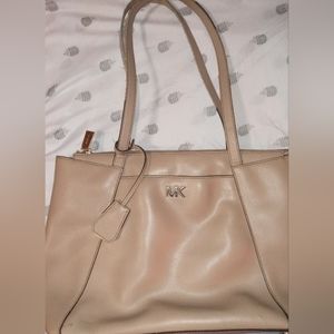 Michael Kors Maddie Leather Tote Bag in Fair Condition
